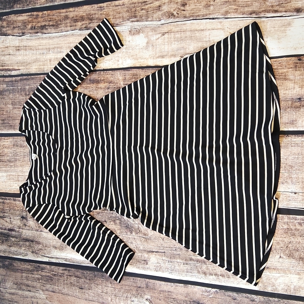 Old Navy Black & White Striped Dress Size L